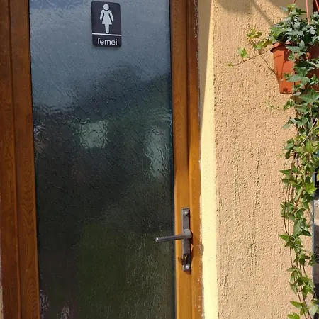 Cort de lux Gradina Magica A Lavandei Glamping Urlati