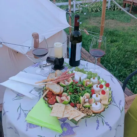 Gradina Magica A Lavandei Glamping
